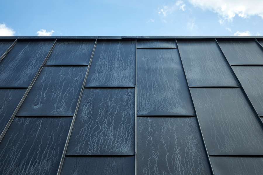 Specialoverflade giver ekstra kant til udtrykket, Øllegårdsvej 2, 8260 Viby J